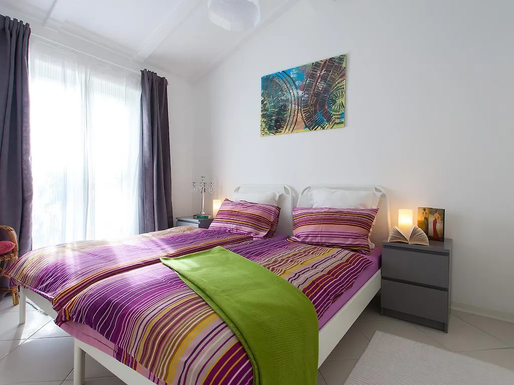 Sun Garden Premium Apartments Vrsar 0*,  Kroatien